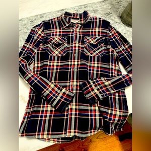 Medium unisex true religion flannel shirt